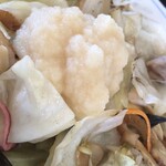 ぶんちゃんラーメン - 更にニンニクを追加