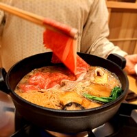 すき焼き あさい - 仲居さんが仕上げてくれます