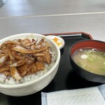 外ヶ浜町総合交流促進センター かぶと 食堂 - 