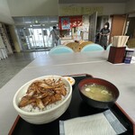 外ヶ浜町総合交流促進センター かぶと 食堂 - 