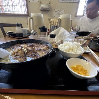 口コミ一覧 : 一燈 藤崎家 - 下伊田/ラーメン [食べログ]