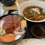 すみれ - 本日の海鮮丼