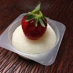 和菓子処 純 - 白桃クリーム