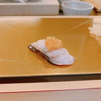 梅田 鮨 よこ田 - 