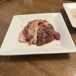 ホルモン屋宍戸 - 