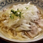 銀座 木屋 - 黒豚うどん。