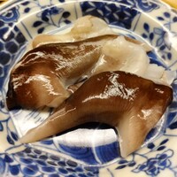 道人 - .....六品目.....宮津の天然とり貝 しょうが酢 塩.....