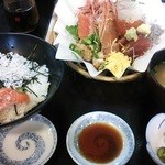 どんむす - 海鮮丼