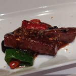 中国飯店 富麗華 - 和牛ランプ肉の炒め