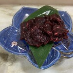 居酒屋 母ちゃん家 - 鯨の刺身