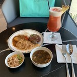 SilverKris Lounge London Heathrow - 