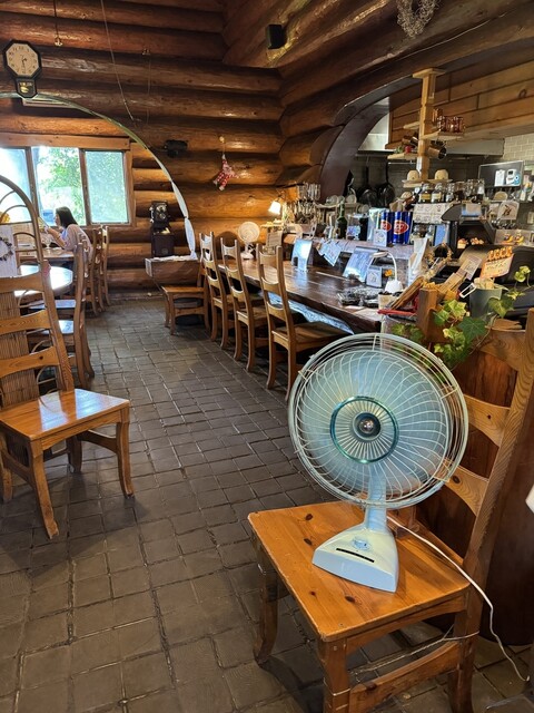 Cafe 4分休符 （カフェ シブキュウフ） - 本厚木/カフェ | 食べログ