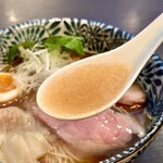 豚骨清湯・自家製麺 かつら - 