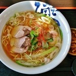とうふ屋ら～めん - 醬油らぁ麺（780円）