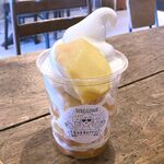 pig berry - ももソフト￥950　2024.8.13