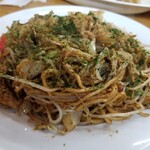 お好み焼満月 - 焼そばシングルメチャクチャ大盛❤️