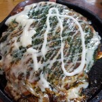 お好み焼満月 - デラックス(豚、いか、タコ、えび)