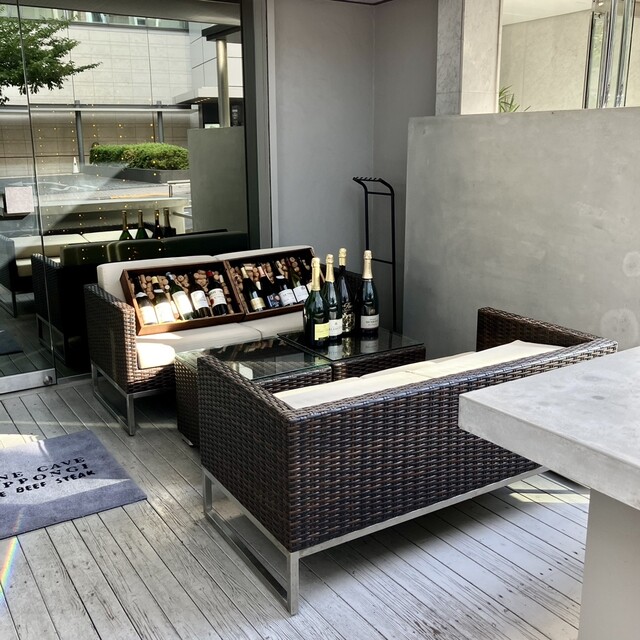 閉店】WINE CAVE ROPPONGI （【旧店名】WINE CAVE ROPPONGI KOBE BEEF