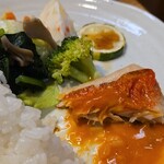 キッチン ブルー グローブ - 最後の金目鯛ポワレ