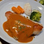 キッチン ブルー グローブ - 反対側から、オマールビスクソースはタップリ！