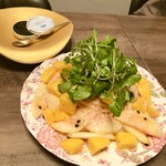創作料理Ryota  - ・イタリア産シロチョウザメのキャビアと山梨県産完熟桃、沖縄キーツマンゴーの冷たいカッペリーニ（￥6,800）
