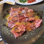 炭焼きホルモン しんちゃん - 