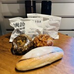 히로시마 카레빵 연구소 노보리마치점