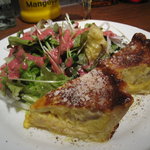 イタリアン レストラン ピンナピンナ - リンゴとキノコとゴルゴンゾーラのキッシュ