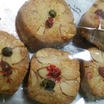 トレプチ - 胡椒とアーモンドのクッキー