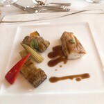 メインダイニングルーム 三笠 - 本日の魚のポワレと鱧　バルサミコ風味の照り焼きソース