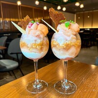 ERUTAN RESTAURANT BAR - 