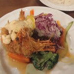 ミスターとフライパン - てりやきハンバーグおろし添えとエビフライ（1780円）