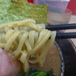 武道家 心 - 酒井製麺釜茹で平ざる湯切り