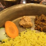 インド料理 パリワル - めっちゃピーナッツ♪のバダムコチョップ