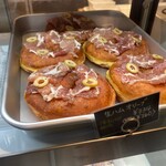 食ぱんの店 春夏＋秋冬 - 生ハムとオリーブ