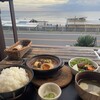 海沿いの キコリ食堂