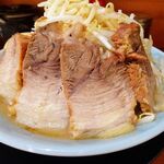 ラーメン 盛太郎 - チャーシュー麺　1,000円（野菜マシマシ、薄味）