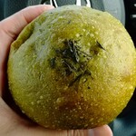 ベーカリー パフィン - 料理写真:抹茶白玉粒あんぱん