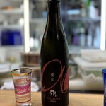 醍醐 - 香り華やかでフルーティーな感じが長く続きますね～
      愛山はやっぱり美味しい‼️
      作も素晴らしい♫