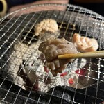 炭火焼肉 焼きしゃぶ にく式 - ⑨上ガツ