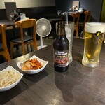 炭火焼肉 焼きしゃぶ にく式 - アルコール＆お通し