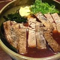 寅八商店 心斎橋店 - 鰹のタタキ