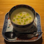 KOTARO Hasegawa DOWNTOWN CUISINE - 黒ミル貝、そら豆のチャウダー風