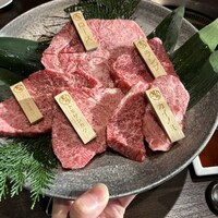 飛騨牛一頭家 馬喰一代 長良本家 - 