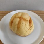 NIKI BAKERY 駒込店 - リーズナブルなメロンパン