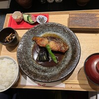 銀座米料亭 八代目儀兵衛 - 