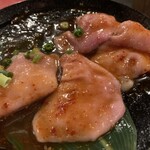 焼肉 寅のや 市役所前店 - 