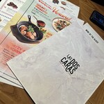 LAS DOS CARAS MODERN MEXICANO Y TACOS - 