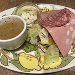 Italian Kitchen VANSAN - ミラノサラミ・サラダ・ミニオニオンスープ