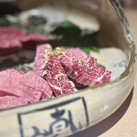 日本焼肉はせ川 表参道店 - ・お肉 和牛黒タン厚切り
                ・松阪牛 とうがらし
                ・松阪牛 フィレ